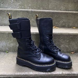 Doc marten platform size 7 HARDLY WORN